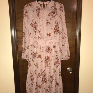 COPY - Xhilaration XXL Gorgeous Pink w/flowers. N…